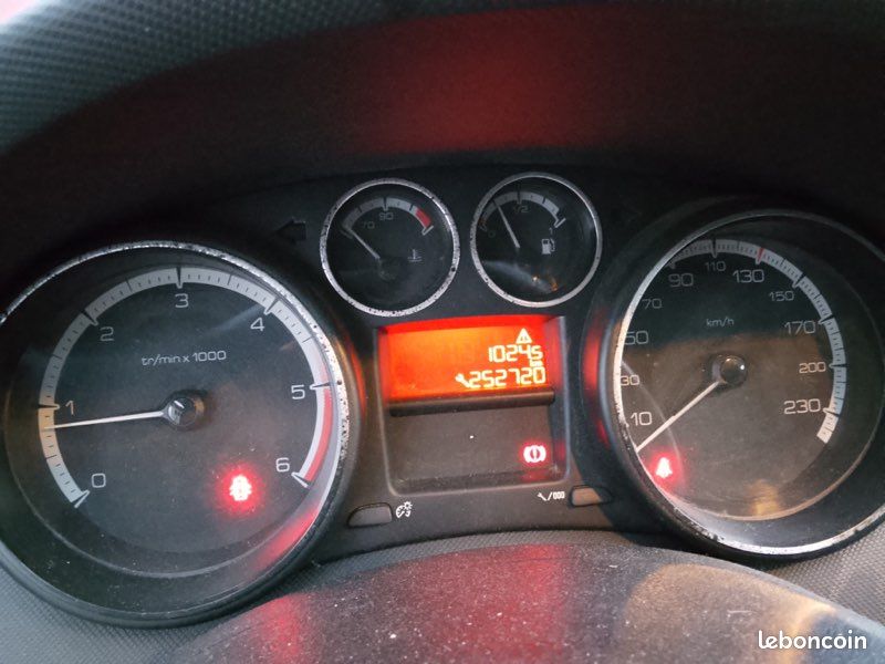 Peugeot 308 1.6 112ch (image 6)