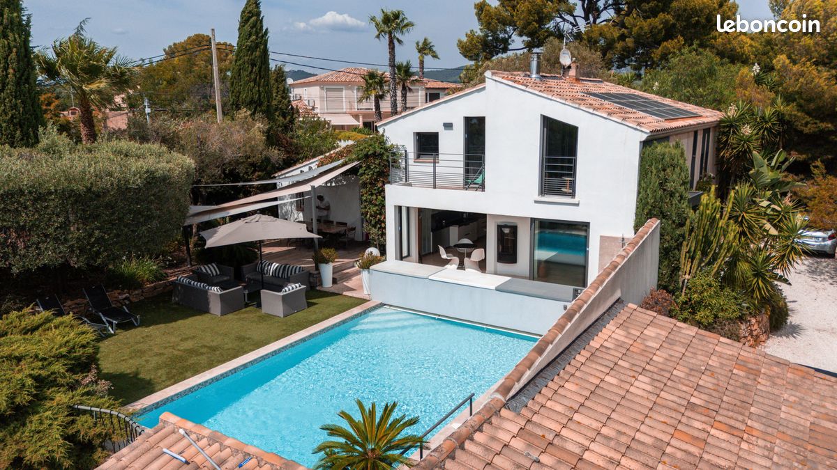 Maison 7 pièces 170 m² · à Sanary-sur-Mer · 170 m² · 1 565 000 €