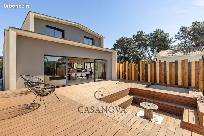 Villa 7 pièces 205 m²