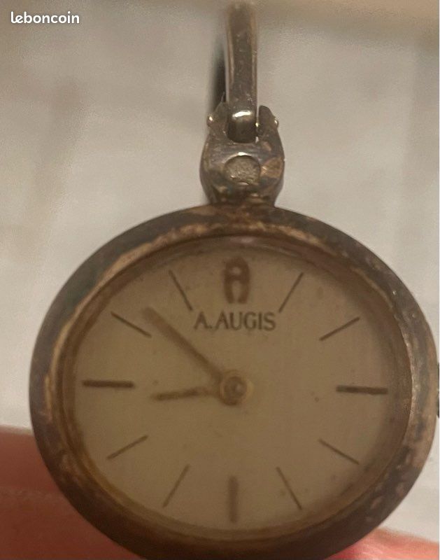 Montre en argent A AUGIS - Collection