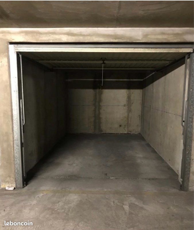 Vente garage / box fermé · à Montpellier · 18 000 €