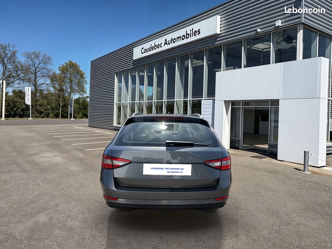 SKODA Superb Combi 2.0 TDI 150 ch DSG7 Ambition (image 4)
