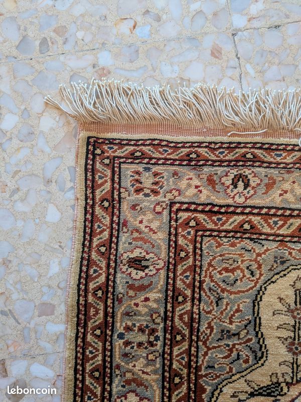Tapis Persan en Soie (image 4)