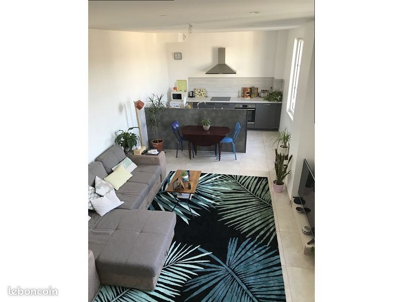 Appartement 4 pièces 90 m² · à Sens · 90 m² · 815 €