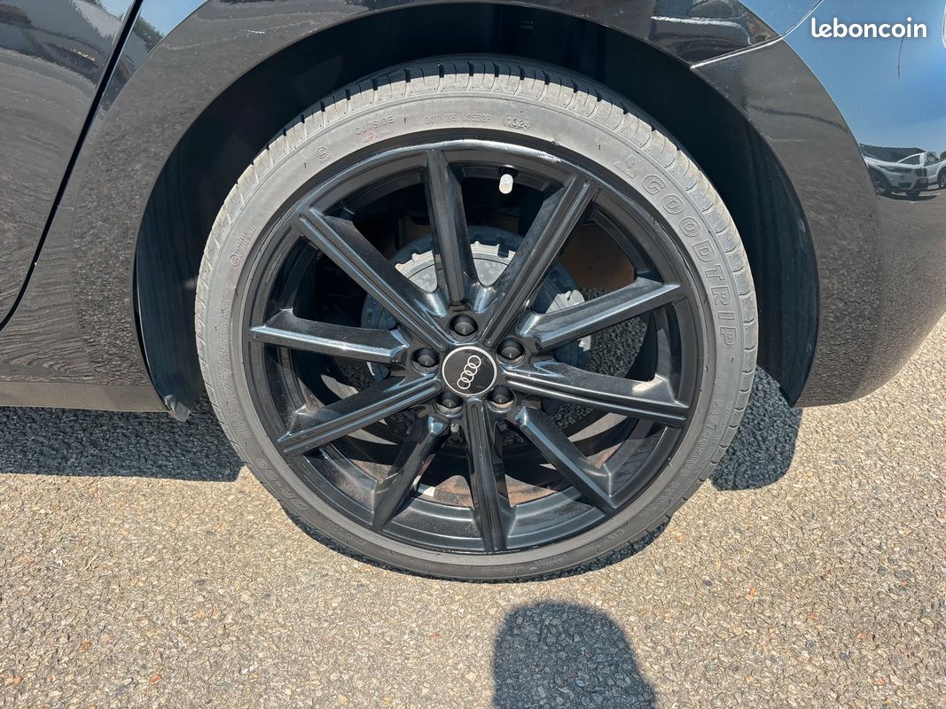 Audi A1 SPORTBACK 25 TFSI Advanced GARANTIE AUDI 2028/SIEGES CHAUFFANT/APPLE CAR PLAY/PACK DESIGN NOIR (image 40)