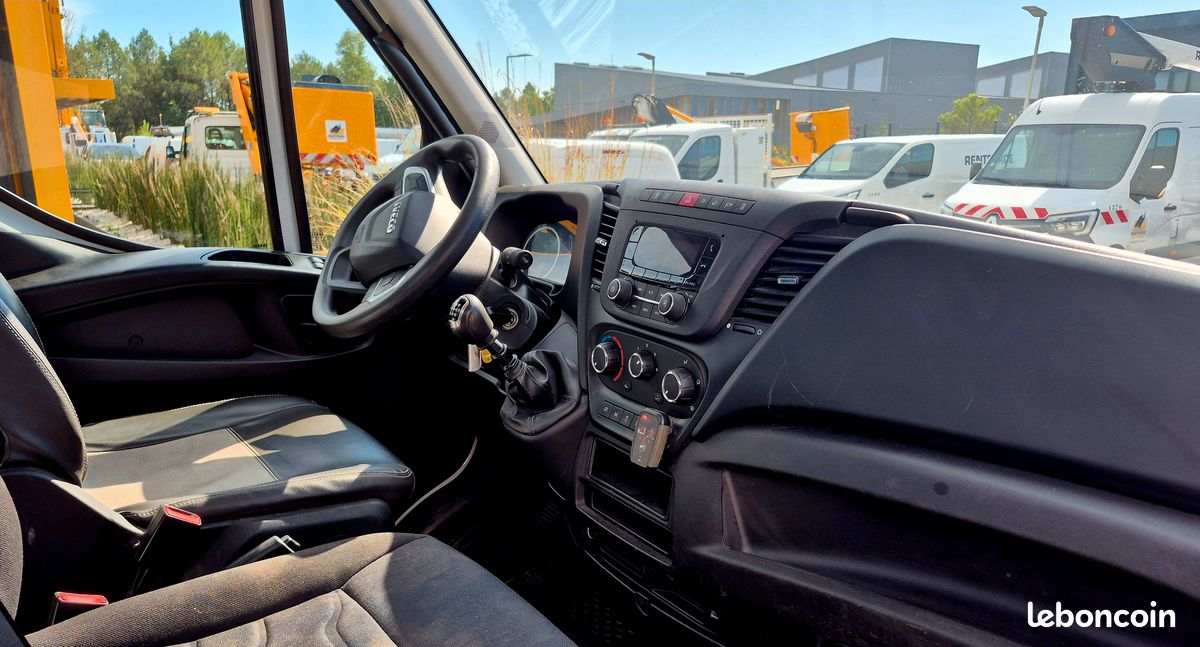 Iveco daily 35c14 plateau grue pm 2.8 (image 6)