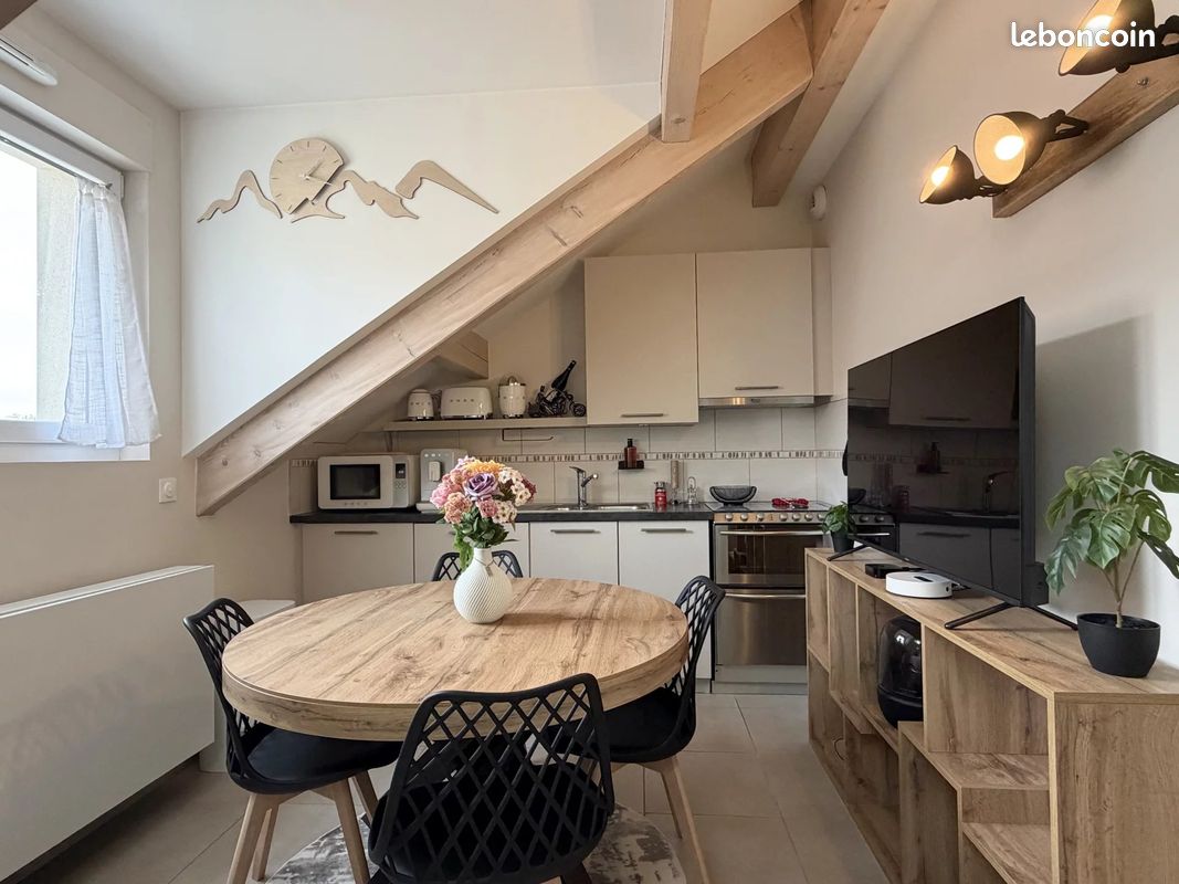 Appartement 1 pièce 20 m² · à Péron · 20 m² · 1 150 €/mois