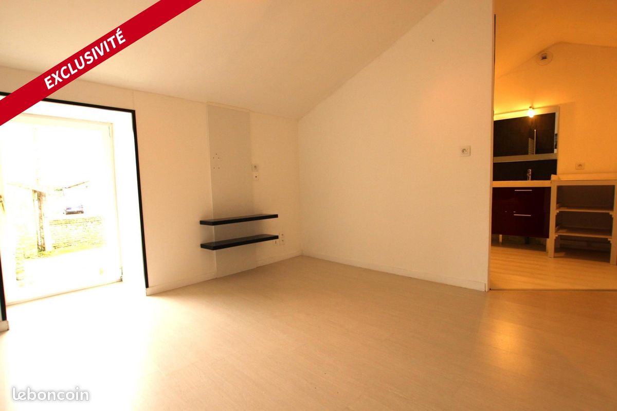 Maison 8 pièces 155 m² - Thouars 79100 (image principale 5)