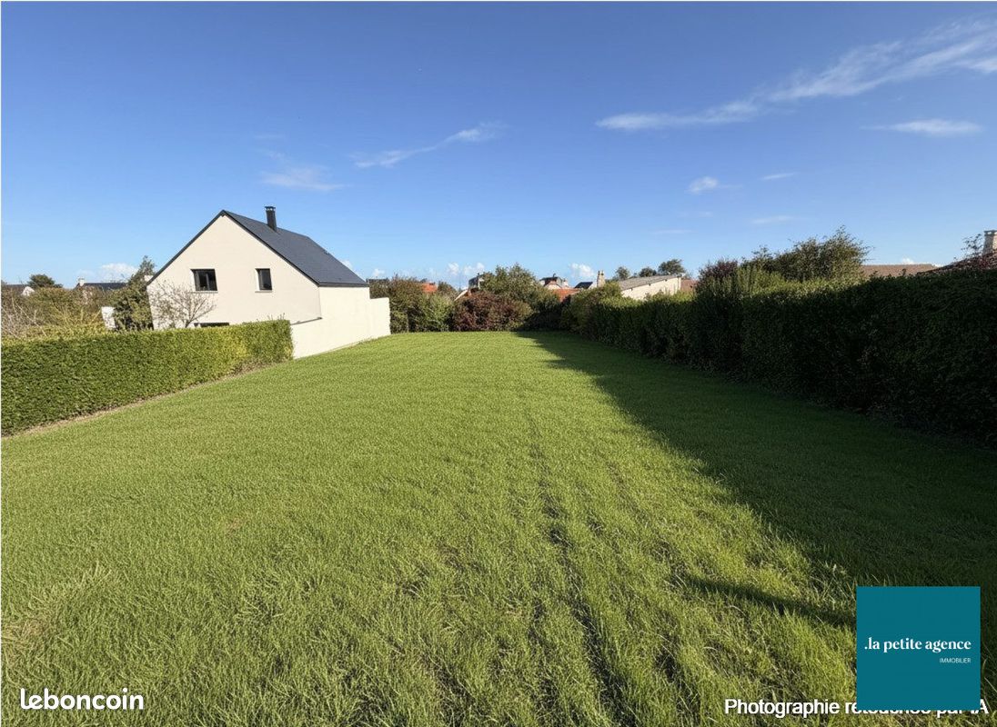 Terrain 703 m² · à Asnelles · 703 m² · 120 750 €