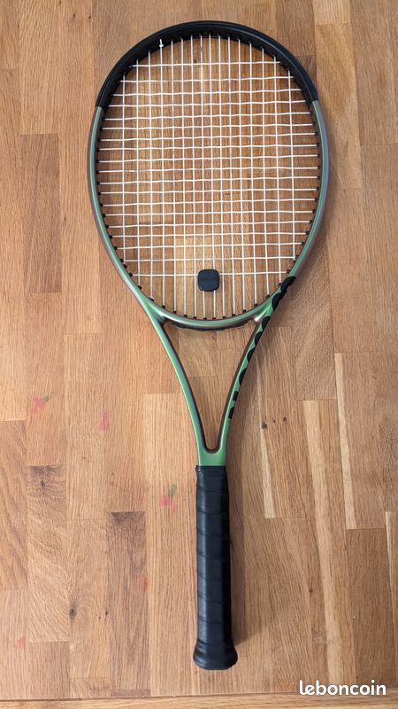 Wilson Blade 98 V6 Performance Raquette de tennis pour adulte Manche 3,5 à 11,4 cm