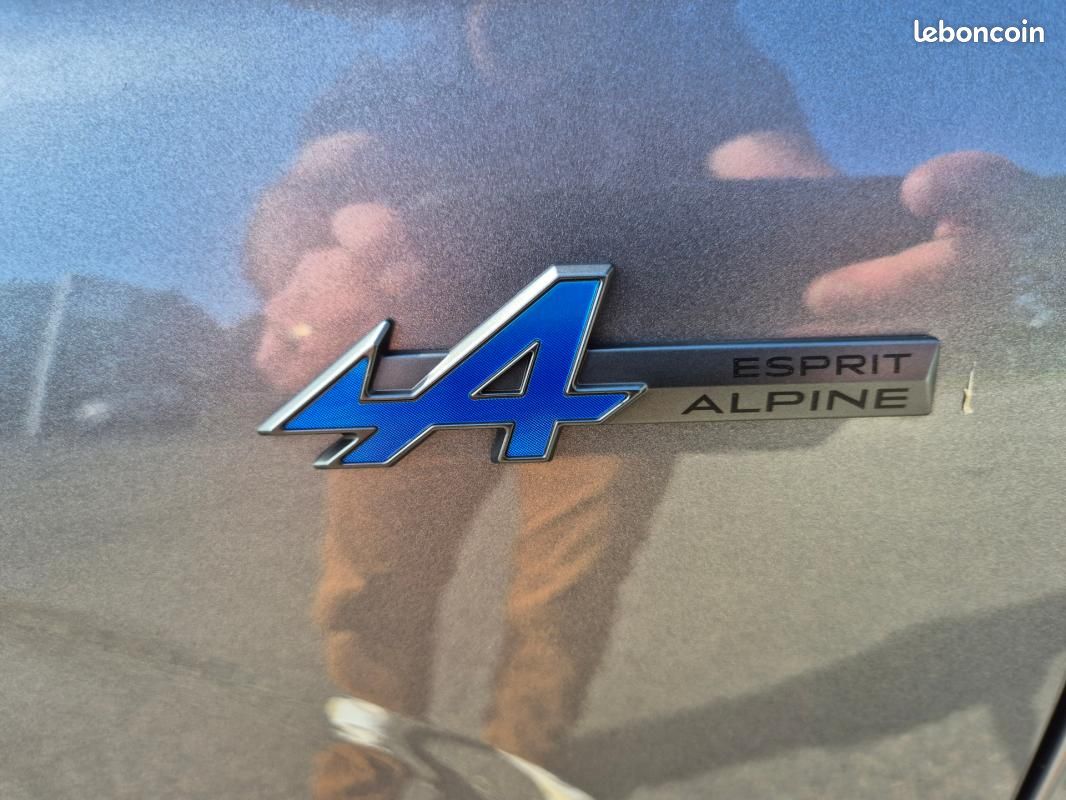 Renault Austral E-Tech hybrid 200 Techno esprit Alpine (image 12)