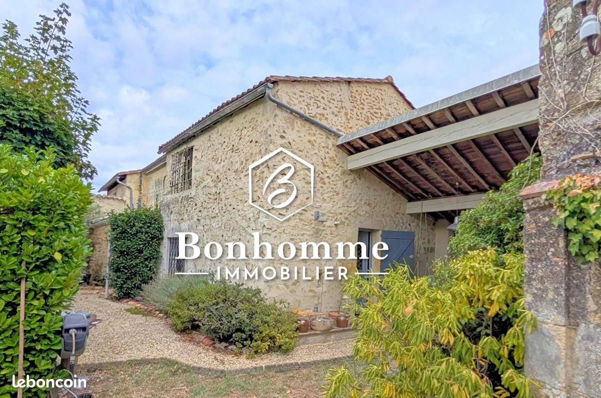 Maison 7 pièces 166 m² · à Saint-Selve · 166 m² · 419 900 €