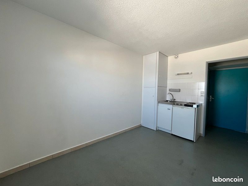 Appartement 1 pièce 12 m² · à Tours · 12 m² · 350 €/mois