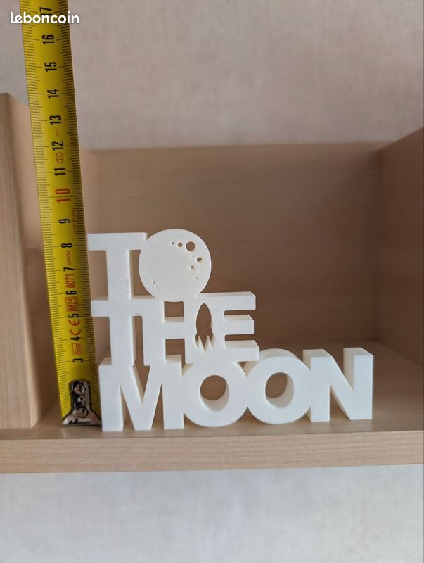 Bibelot To The Moon, lettrage crypto, PLA blanc, impression 3D (image 4)