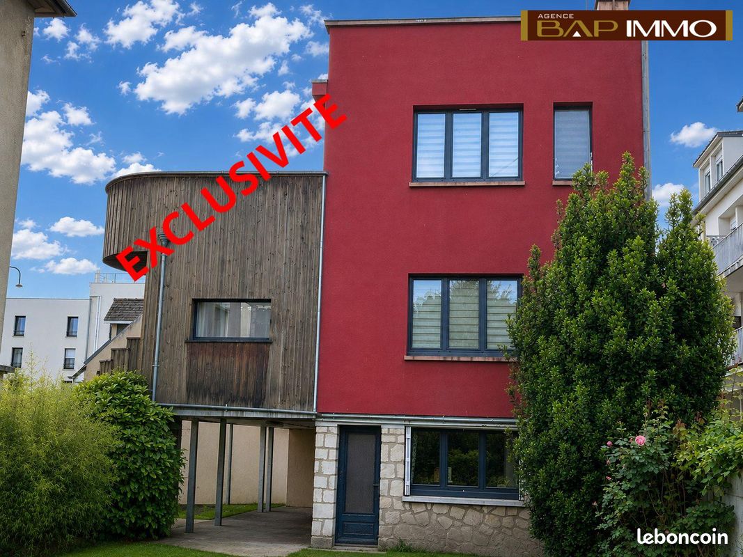 Maison 6 pièces 156 m² · à Lisieux · 156 m² · 379 500 €