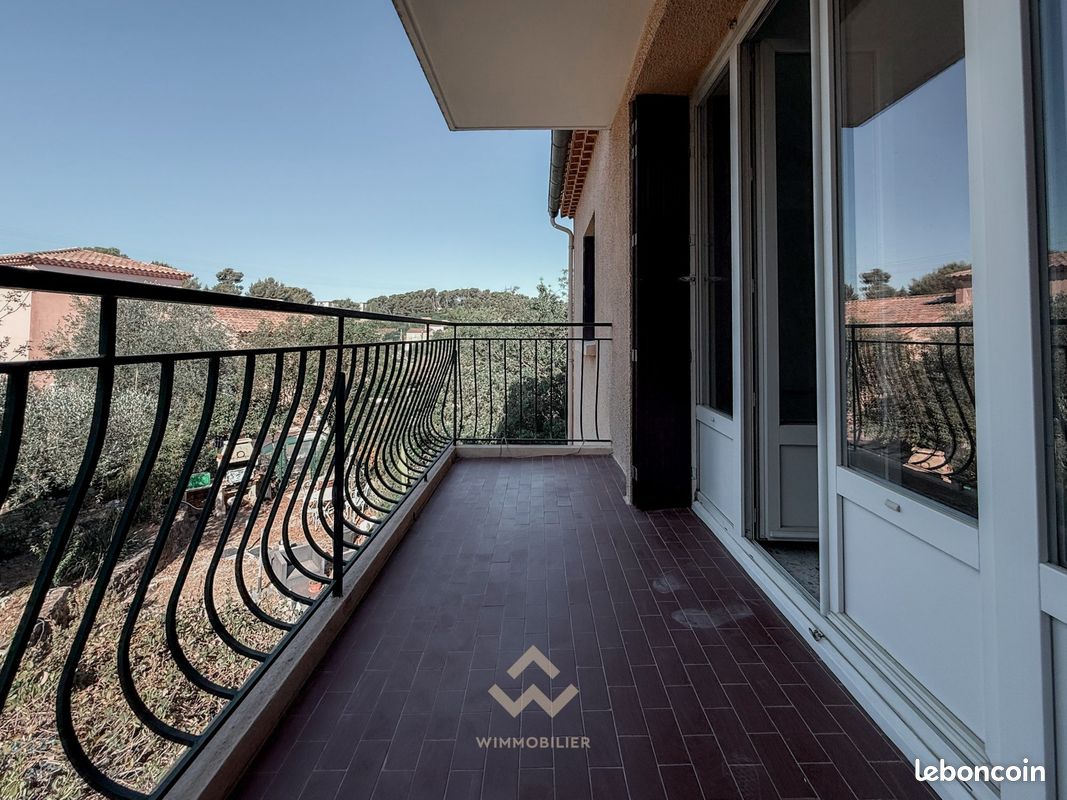 Appartement 4 pièces 71 m² · à Toulon · 71 m² · 1 220 €