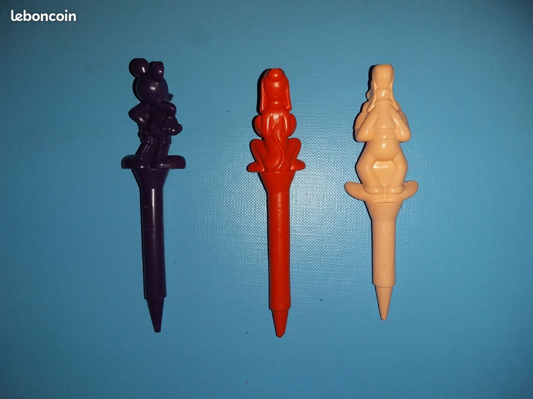 Lot de 3 crayons figurines Disneyland Paris (image 2)