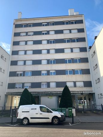 Appartement 4 pièces 82 m²