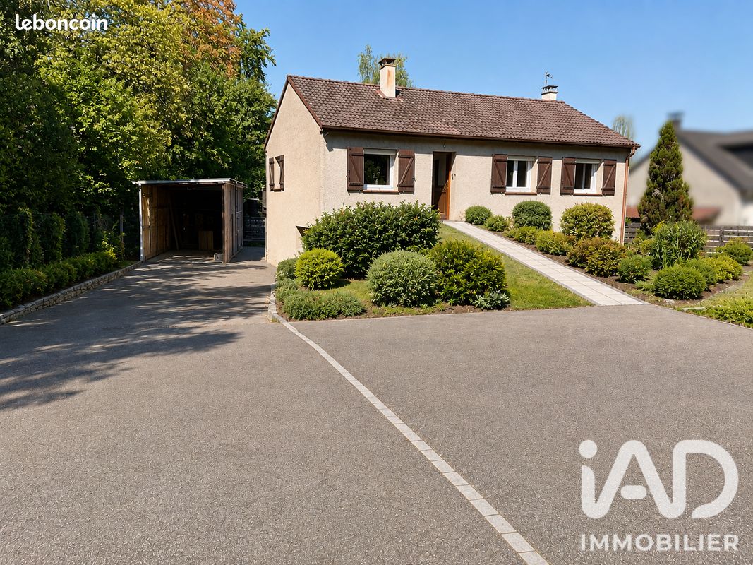 Maison 6 pièces 125 m² · à Bois-de-Haye · 125 m² · 329 000 €