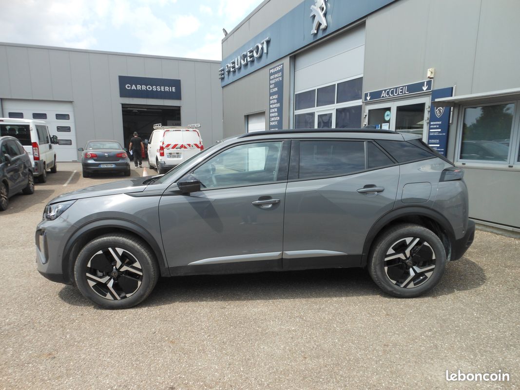 Peugeot 2008 allure 145 Ch BVA gris selenium avec pack NAV/VISION & DRIVE ASSIST + (garantie constructeur) (image 2)