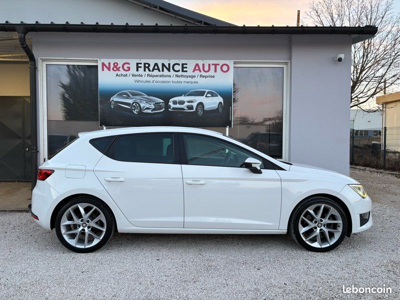 SEAT Leon 1.8 TFSI DSG7 180cv FR (image 8)