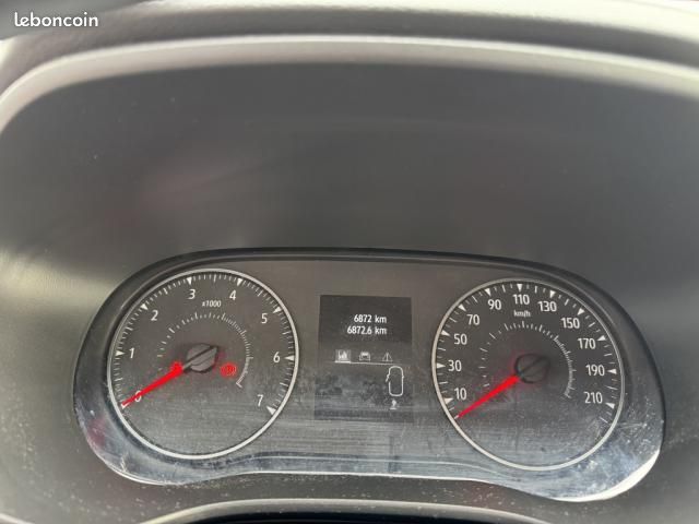 Dacia Jogger ECO-G 100 7 places Expression (image 16)