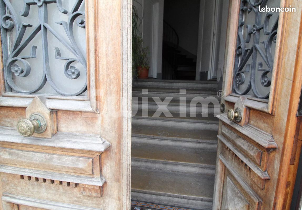 Immeuble 11 pièces 189 m² · à Aix-les-Bains · 189 m² · 757 000 €
