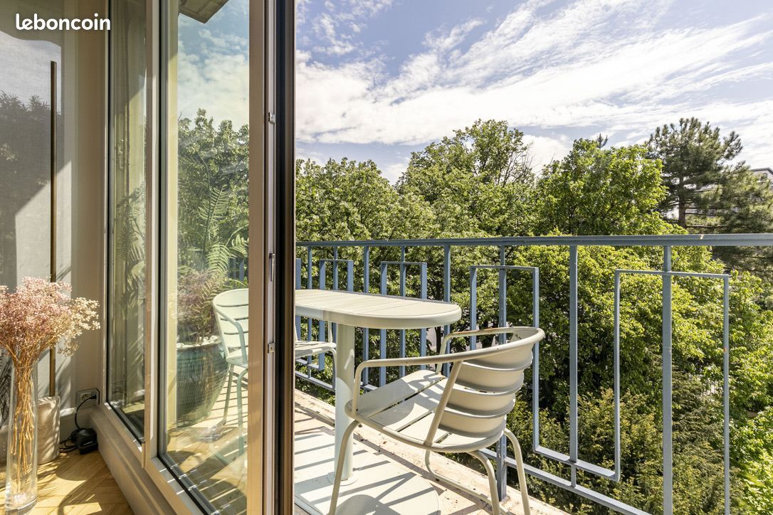 Appartement 5 pièces 195 m² · à Paris · 195 m² · 3 650 000 €