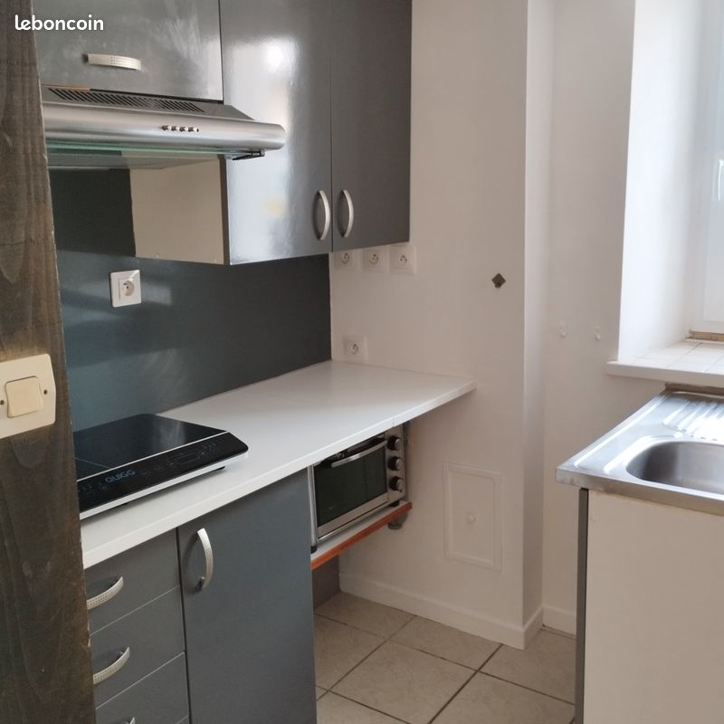 Appartement 3 pièces 44 m² · à Saône · 44 m² · 440 €/mois
