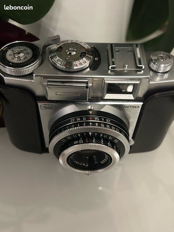 Zeiss Ikon Contina LK (1963-1965) - Appareil photo analogique vintage - avec objectif Color-Pantar 45 mm f/2,8 - Film 35 mm - Testé et fonctionnel - France Zeiss Ikon Contina LK (1963-1965) - Appareil photo analogique vintage - avec objectif Color-Pantar 45 mm f/2,8 - Film 35 mm - Testé et fonctionnel - France