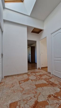 Maison a vendre  - 6 pièce(s) - 240 m2 - Surfyn