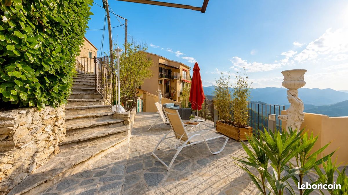 Maison 8 pièces 196 m² · à Corte · 196 m² · 618 000 €