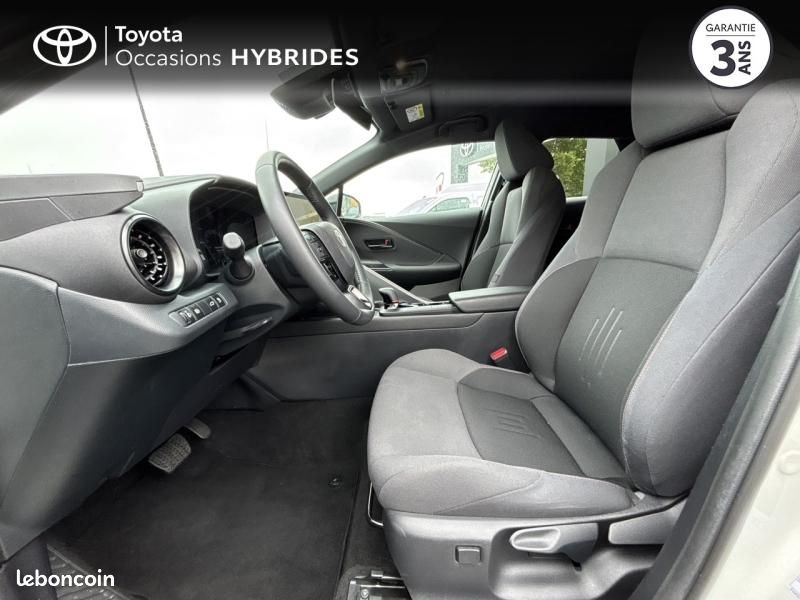 Toyota C-HR 2.0 Hybride 200ch Design NG23 (image 11)