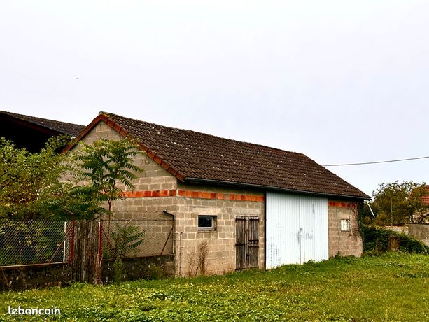 Bâtiment 3 pièces 95 m²