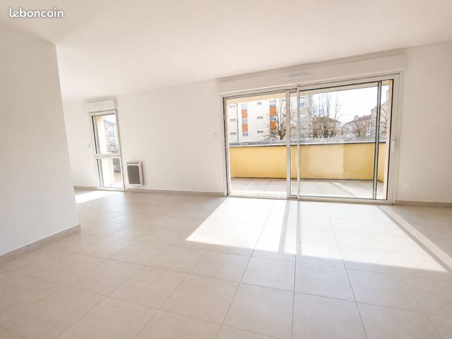 Appartement 3 pièces 75 m² · à Amboise · 75 m² · 990 €/mois