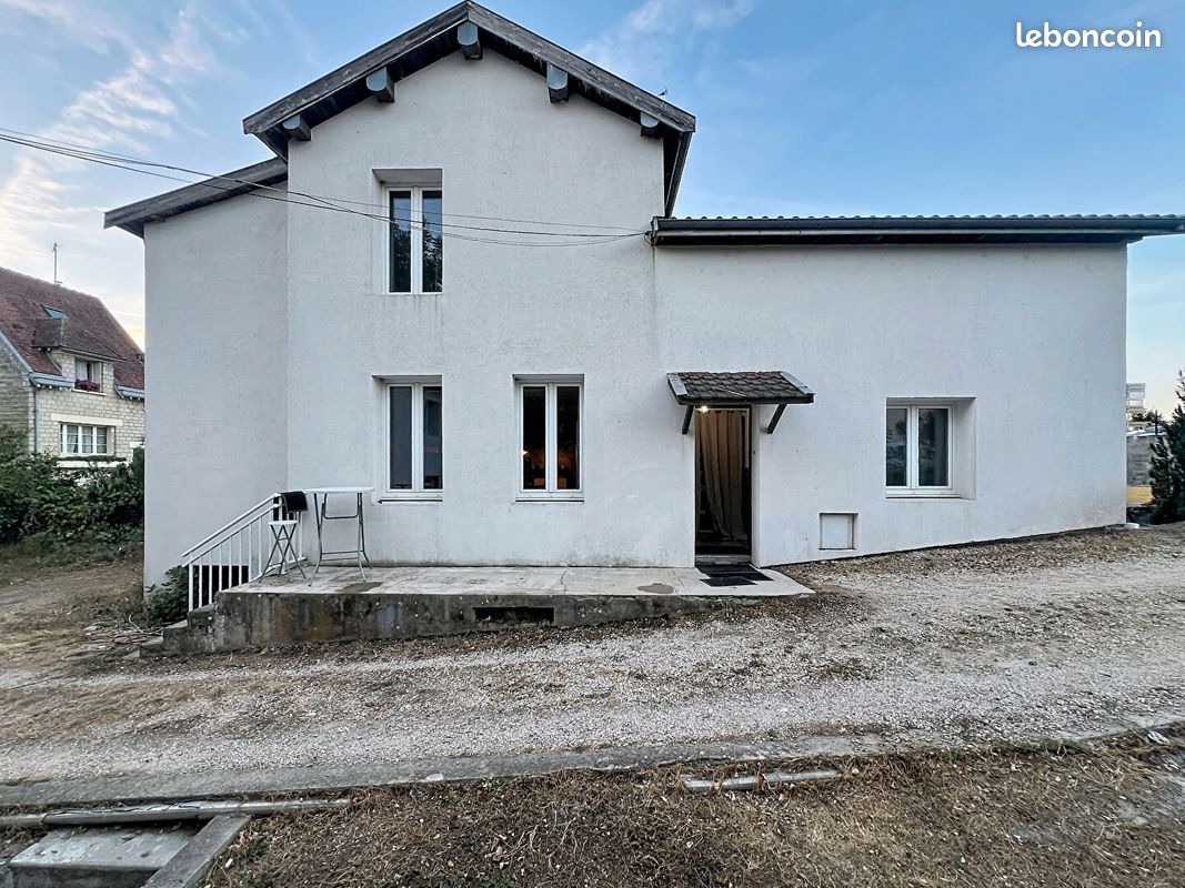 Maison 7 pièces 137 m² · à Vitry-le-François · 137 m² · 172 800 €