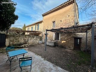 Maison 2 pièces 82 m²