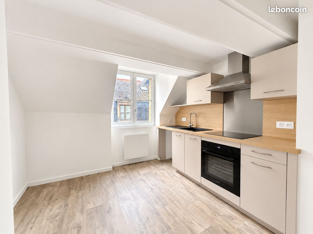 Appartement 4 pièces 78 m² · à Dieppe · 78,3 m² · 890 €/mois