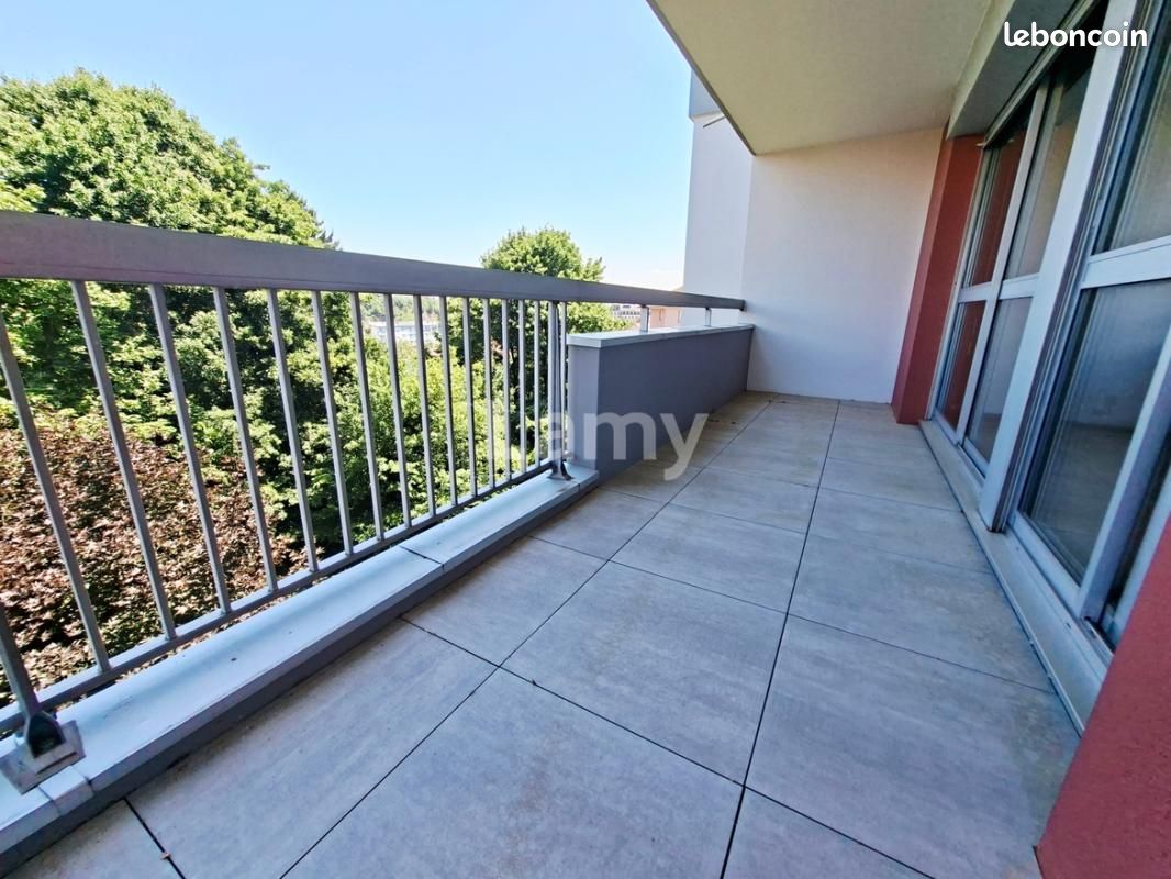 Appartement 5 pièces 100 m² · à Montbéliard · 100 m² · 845 €