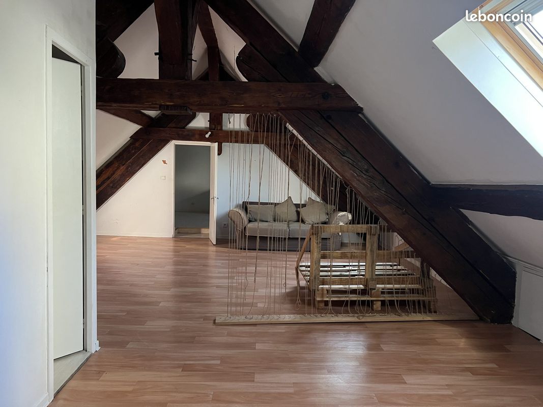 Appartement 1 pièce 43 m² · à Besançon · 43 m² · 100 000 €