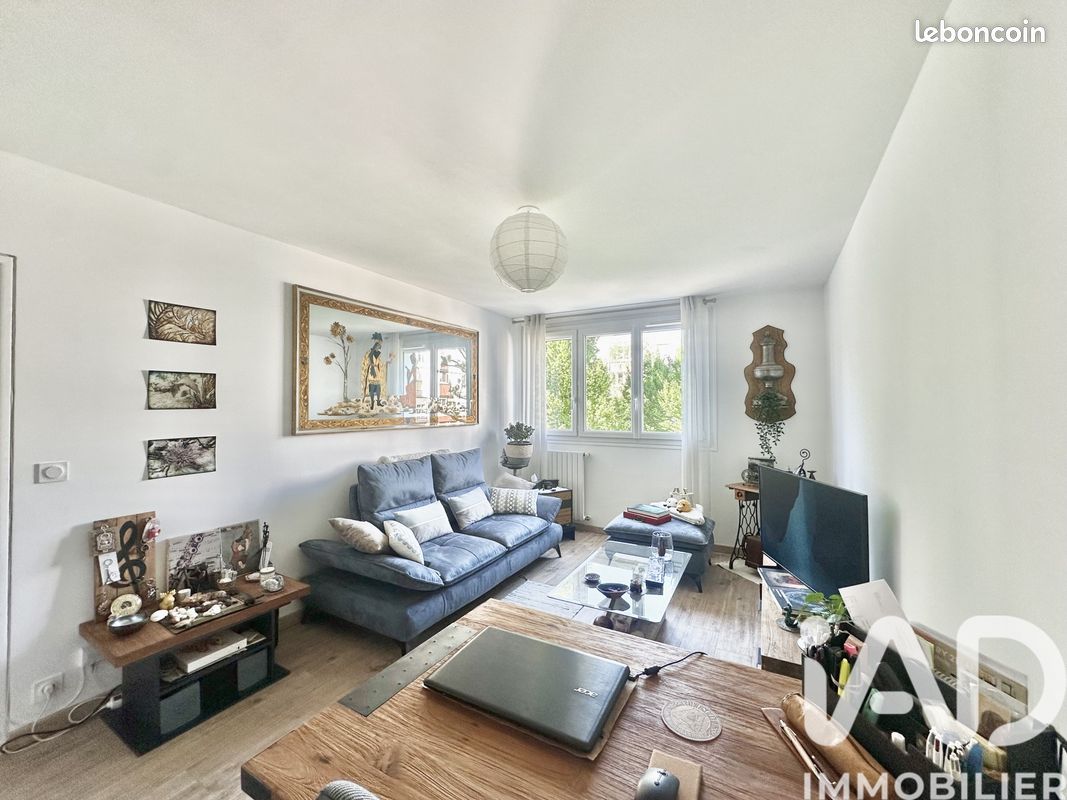 Appartement 2 pièces 47 m² · à Thiais · 47 m² · 179 000 €