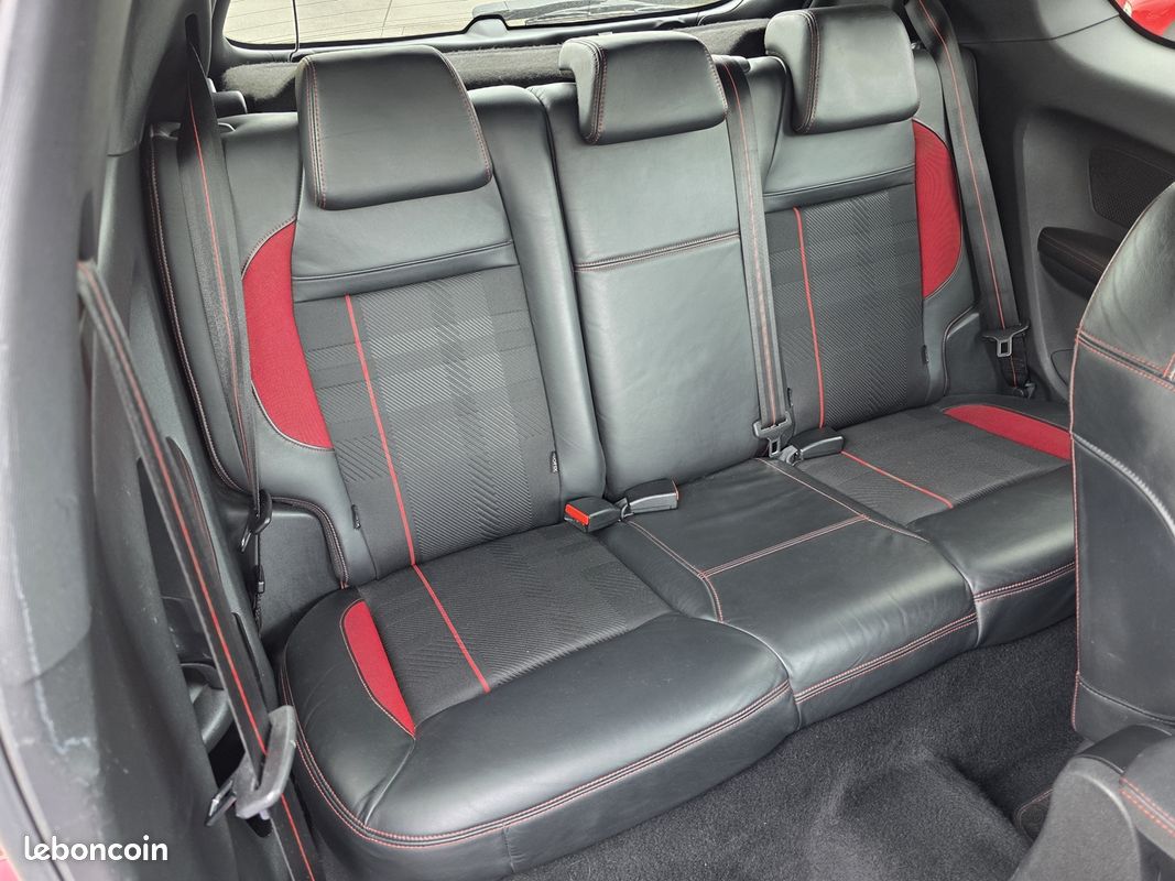 Peugeot 208 1.6 THP 200CH GTI 3P (image 10)