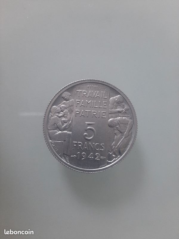 Pièce très rare monnaie ESSAI de 5 francs Pétain 1942 aluminium.
Par Bazor et Galle (image 1)