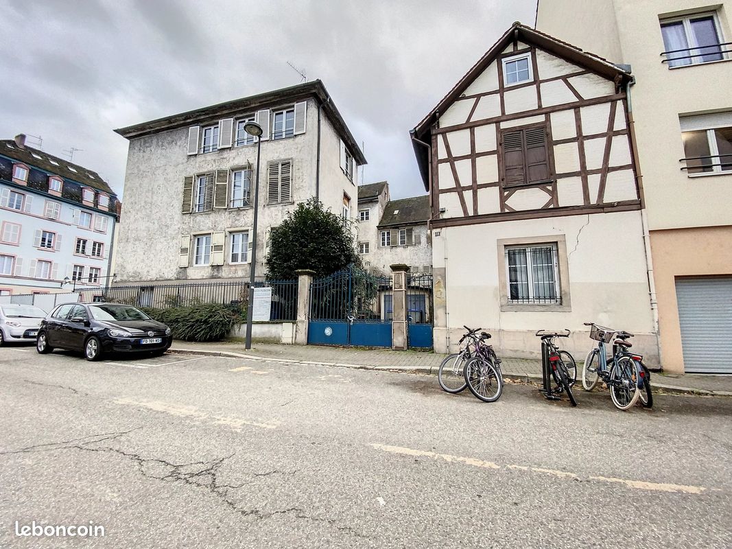 Local commercial 806 m² · à Strasbourg · 806 m² · 3 045 000 €