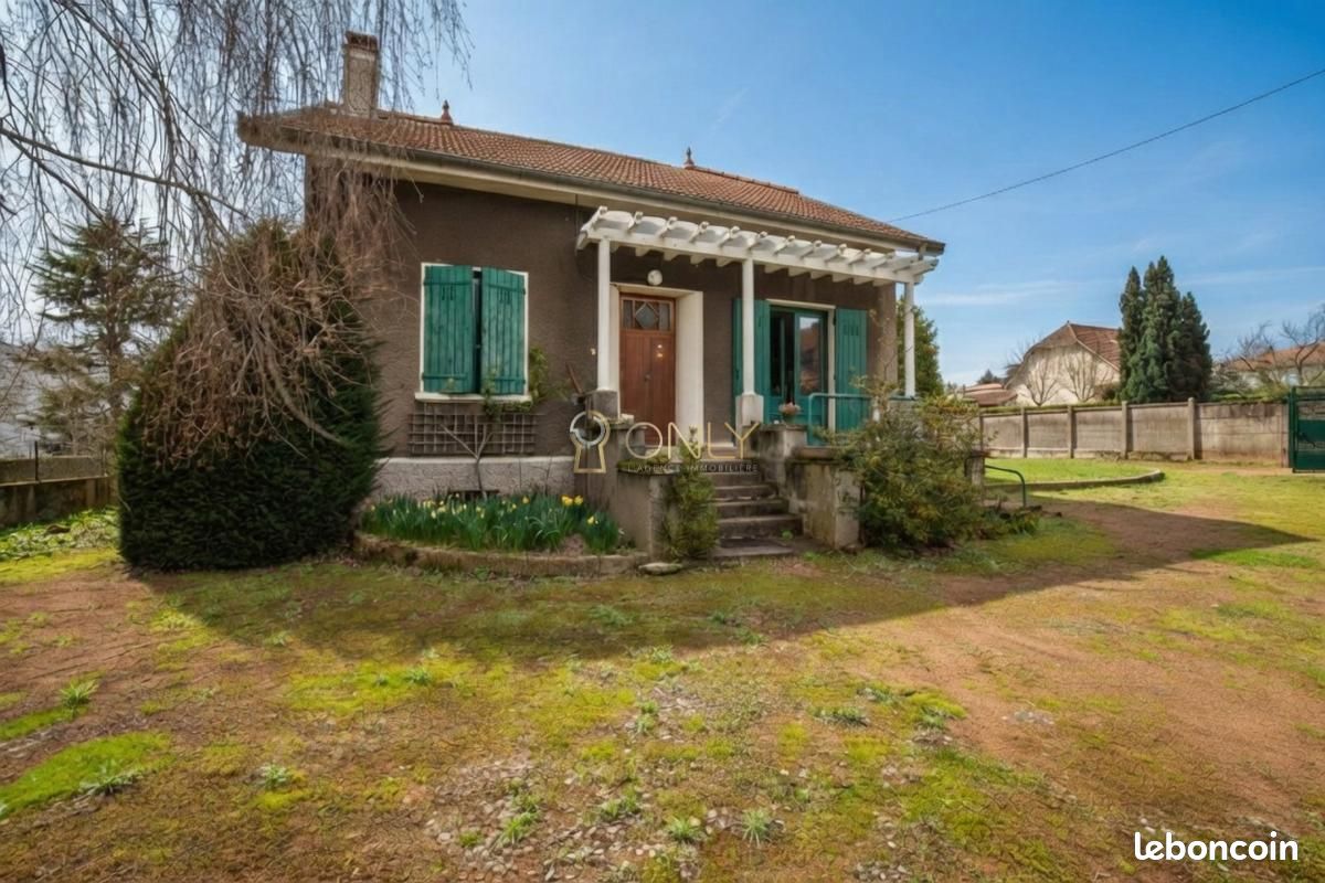 Maison 6 pièces 124 m² · à Neuville-sur-Saône · 124 m² · 390 000 €