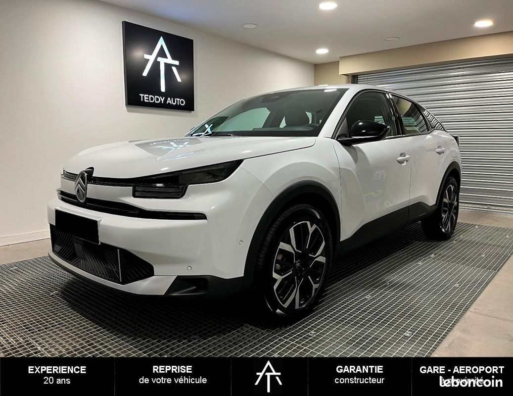 Citroen C4 1.2 HYBRIDE 145 S&S BUSINESS AUTOMATIQUE (image 1)