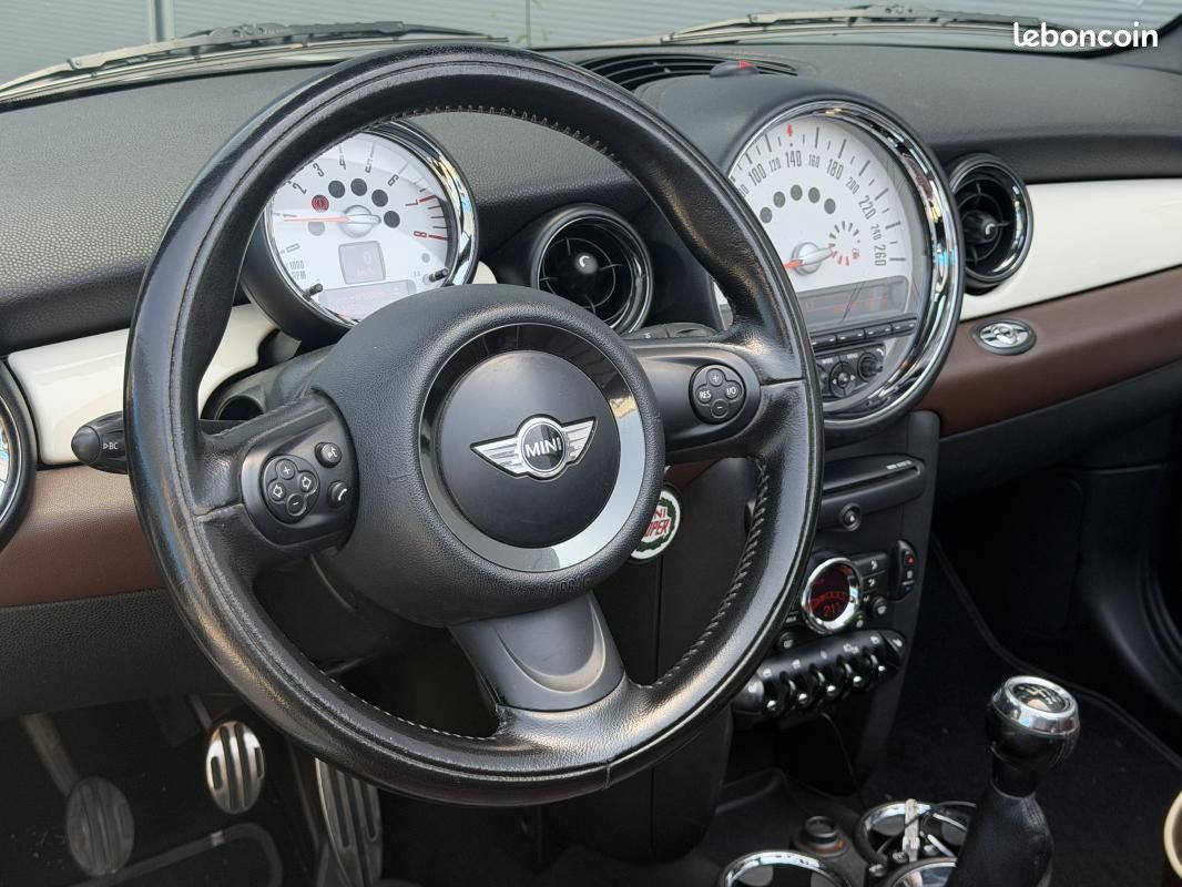Mini Cooper S R57 CABRIOLET 1.6 184 CH PACK CHILI BVM6 / SUPERBE ETAT (image 7)