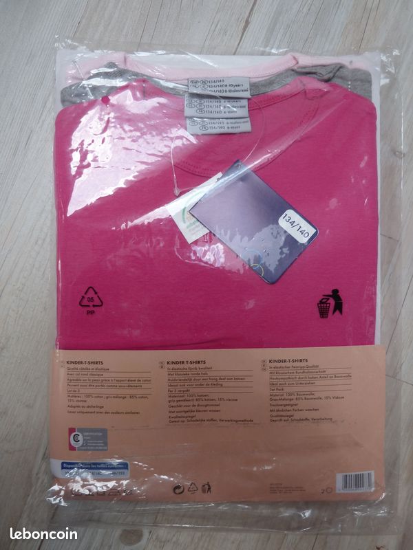 Tee-shirts neufs (image 2)