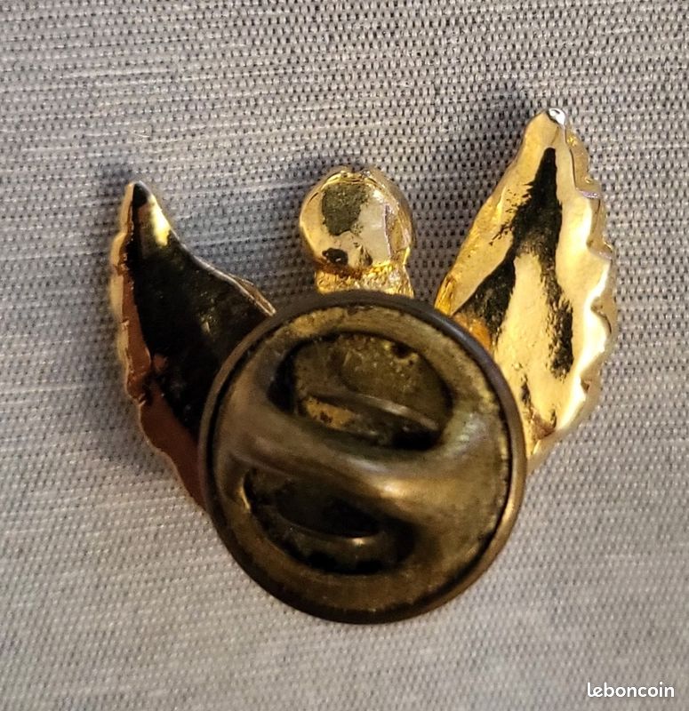 Broche Vintage Rhinocéros Signée Ferraggioli En étain Doré - Rare Pièce De Collection - Occasion