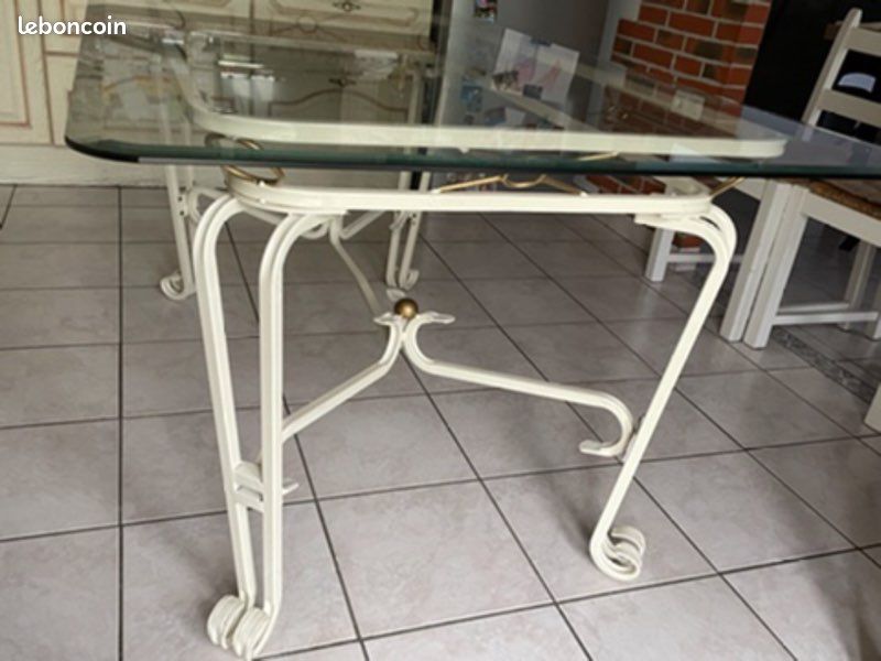 Table (image 2)